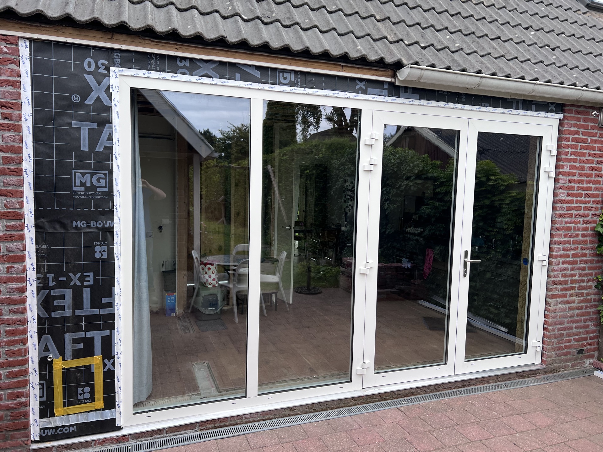 Nieuwe pui met openslaande deuren